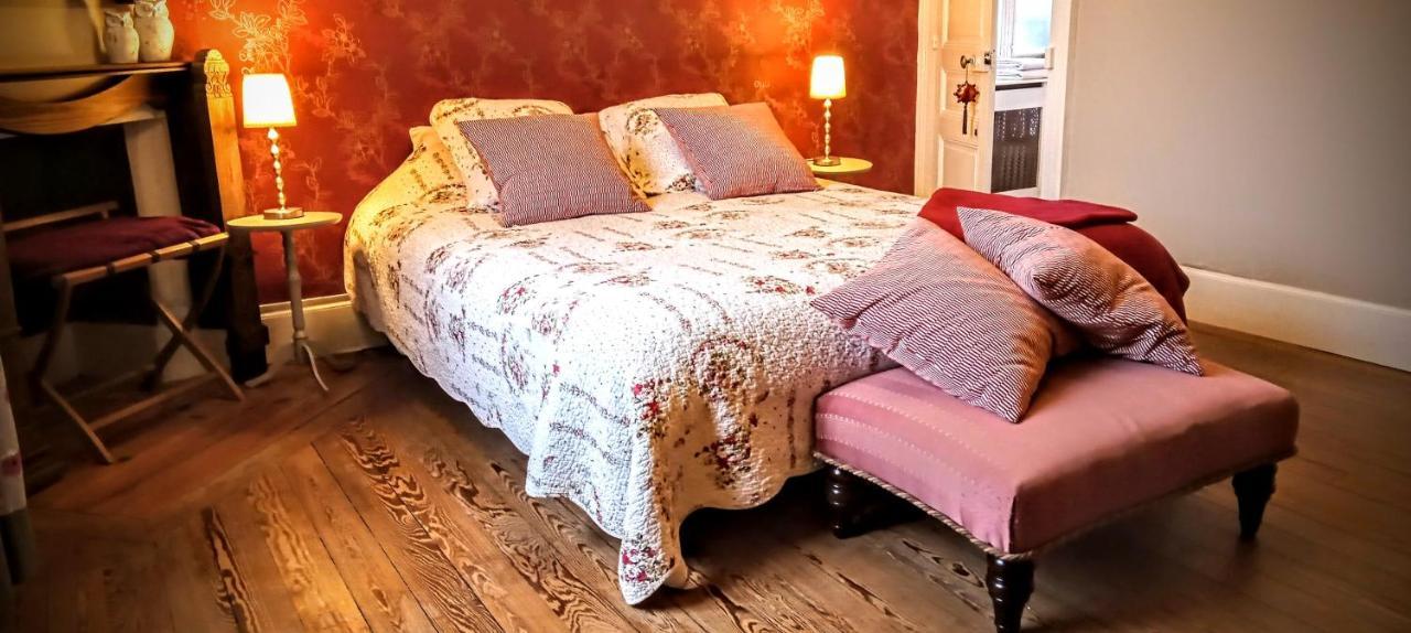 Le Bonnet De Nuit Bed & Breakfast Chalmoux Eksteriør bilde